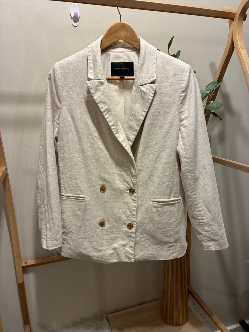 Banana Republic Ivory Linen and Cotton  Double-Breasted Linen-Blend Blazer